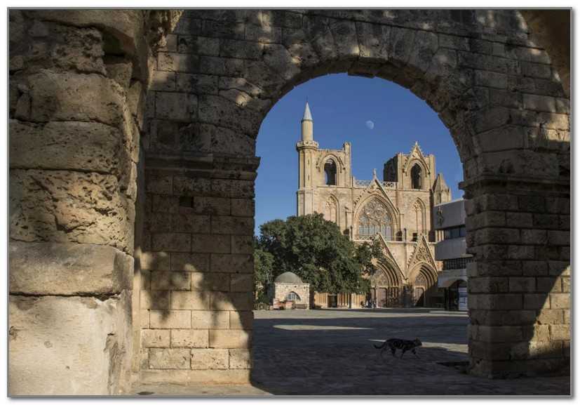 Город-призрак фамагуста на северном кипре: достопримечательности, фото, отели, как добраться и наш отзыв