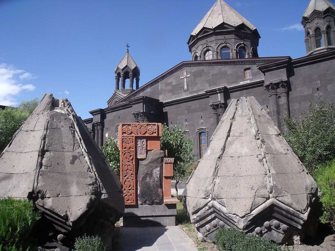Землетрясение в армении 7 декабря 1988 года. жертвы землетрясения в армении