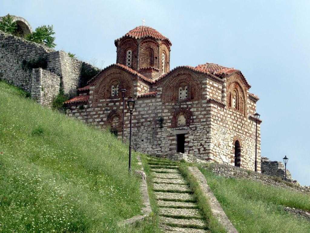 Чем привлекает эмират 🌴 фуджейра туристов 🌊