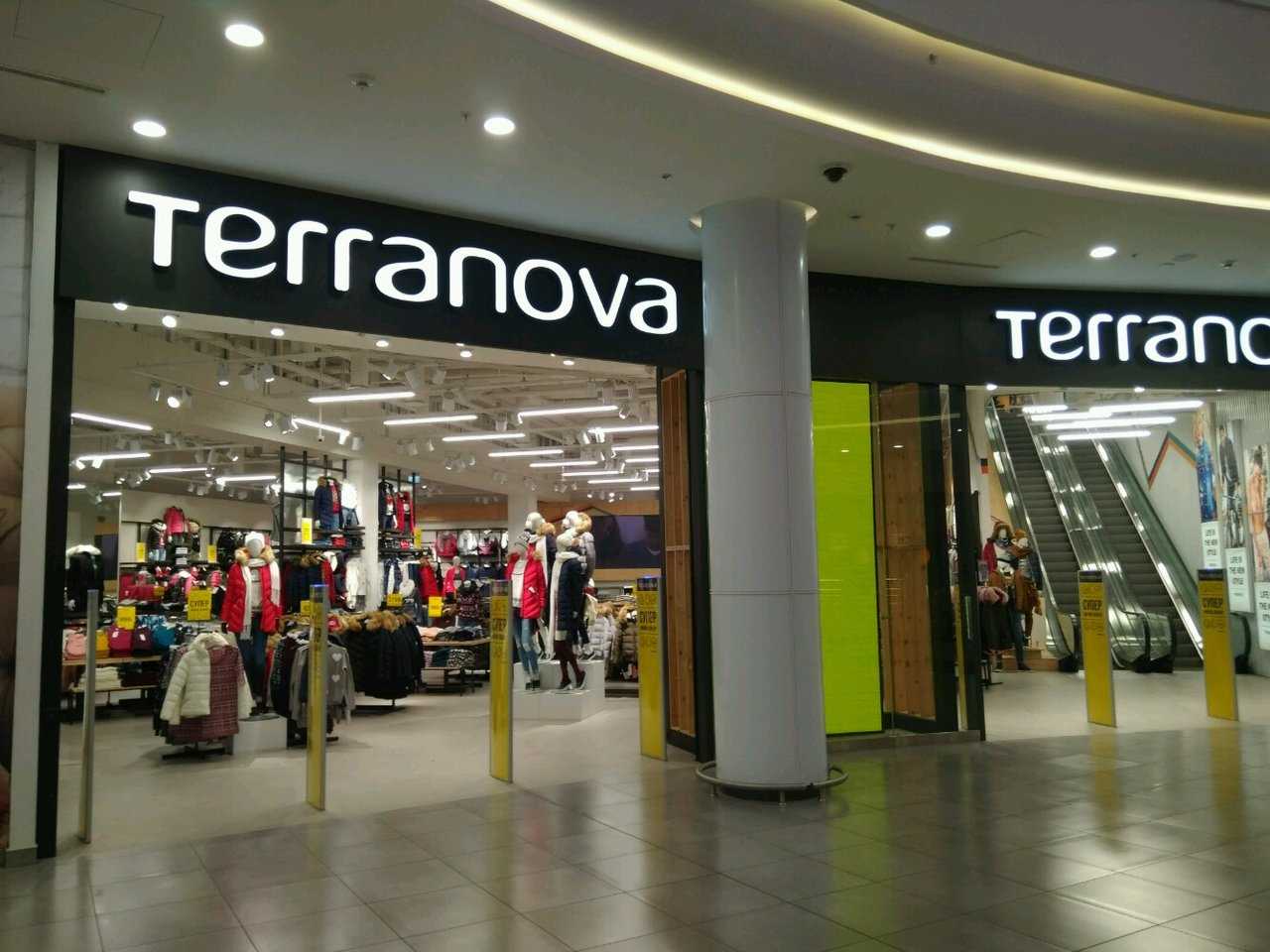 Магазин молодежной одежды terranova