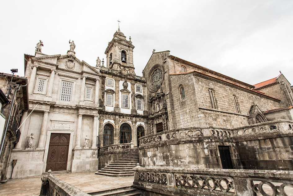 Рыцарь пальмы, запретная любовь короля и другие легенды монастыря сан-висенте-де-фора | portugal para todos