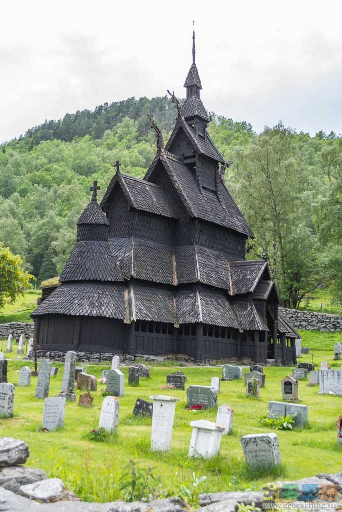 Деревянная церковь боргунда