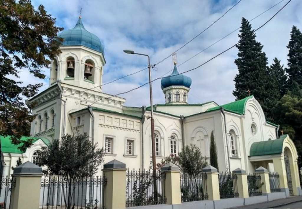 Александро-невский новоярмарочный собор